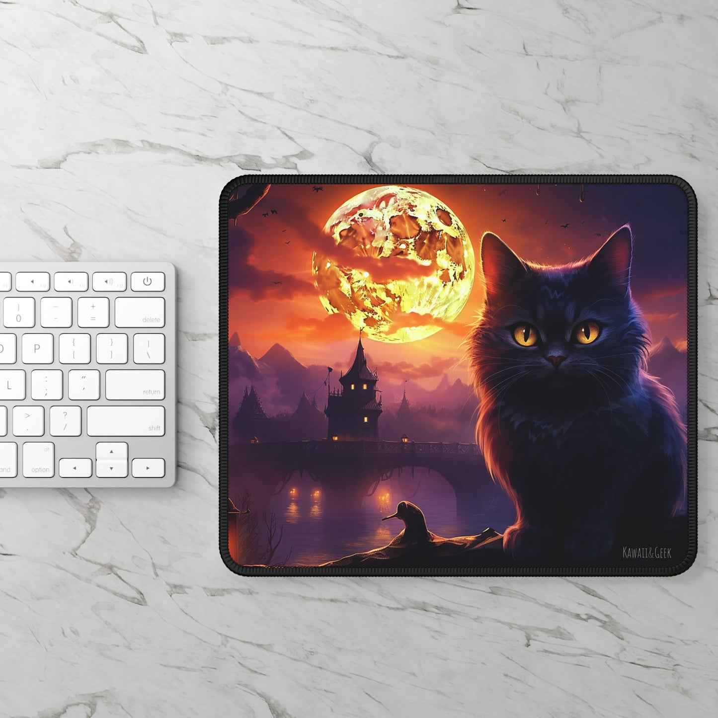 Mouse Pad: Spooky Halloween Cat Silhouetted Against Full Moon