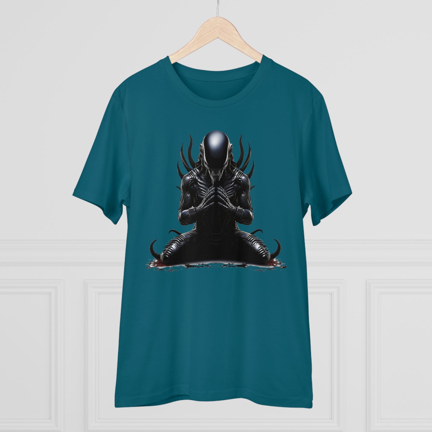 Eco-Friendly Zen Alien Xenomorph T-shirt - Embrace Galactic Serenity