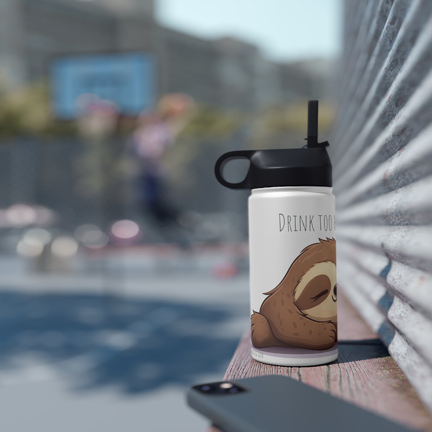 Lazy Sloth Stainless Steel Bottle: Cool & Cozy