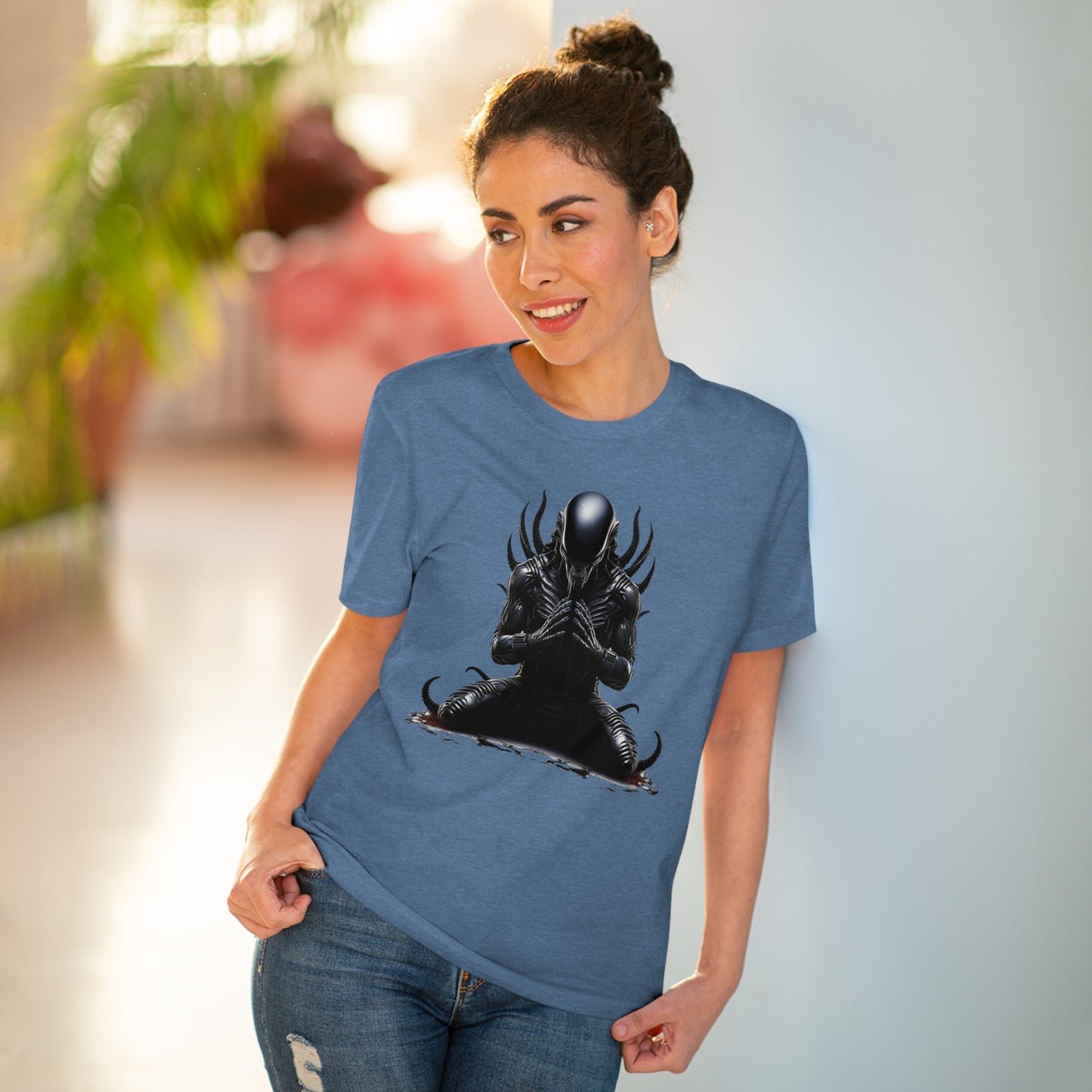 Eco-Friendly Zen Alien Xenomorph T-shirt - Embrace Galactic Serenity