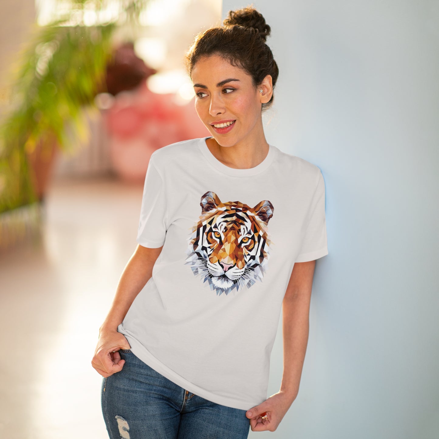 Tiger Polygonal T-Shirt - Embrace Fierce Elegance