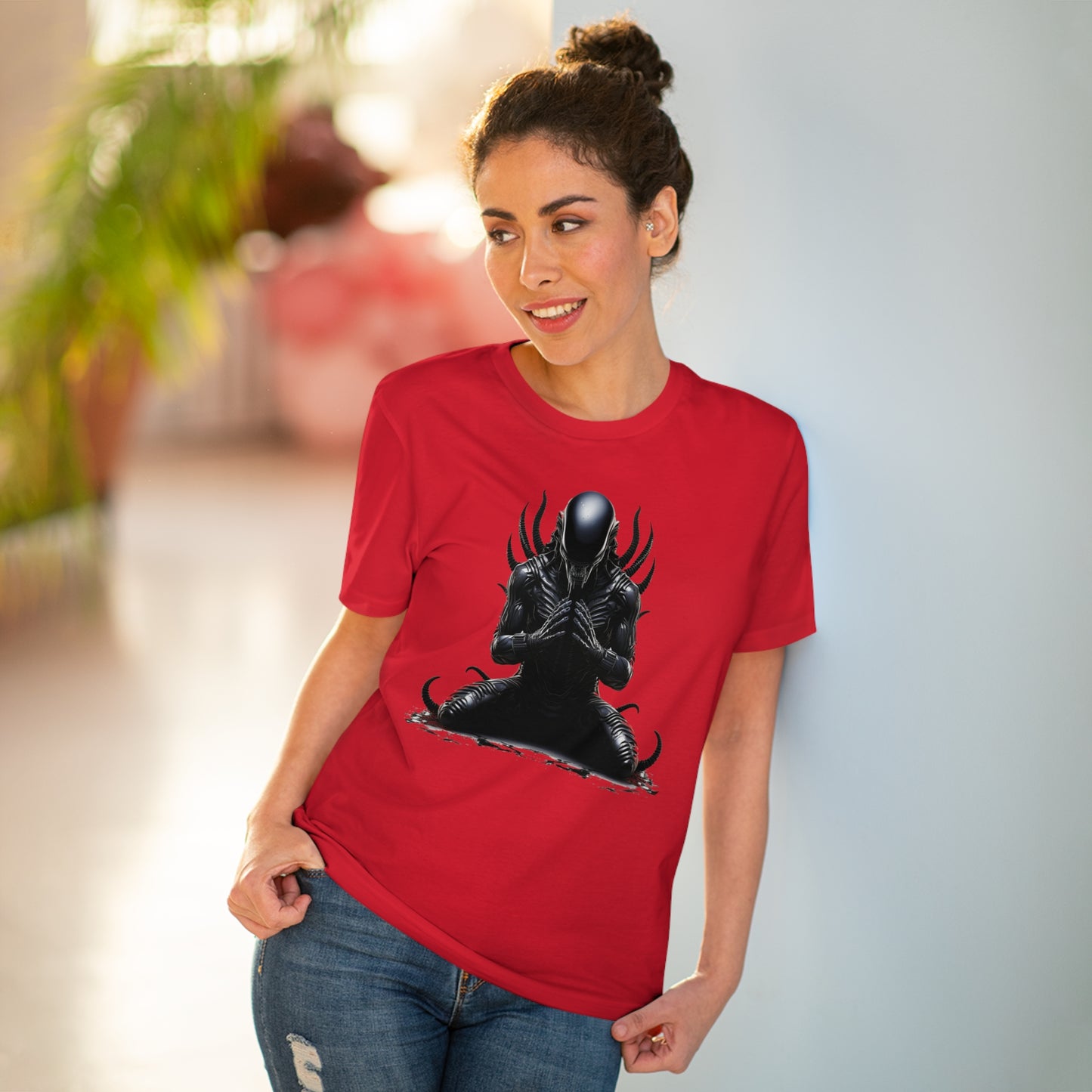 Eco-Friendly Zen Alien Xenomorph T-shirt - Embrace Galactic Serenity