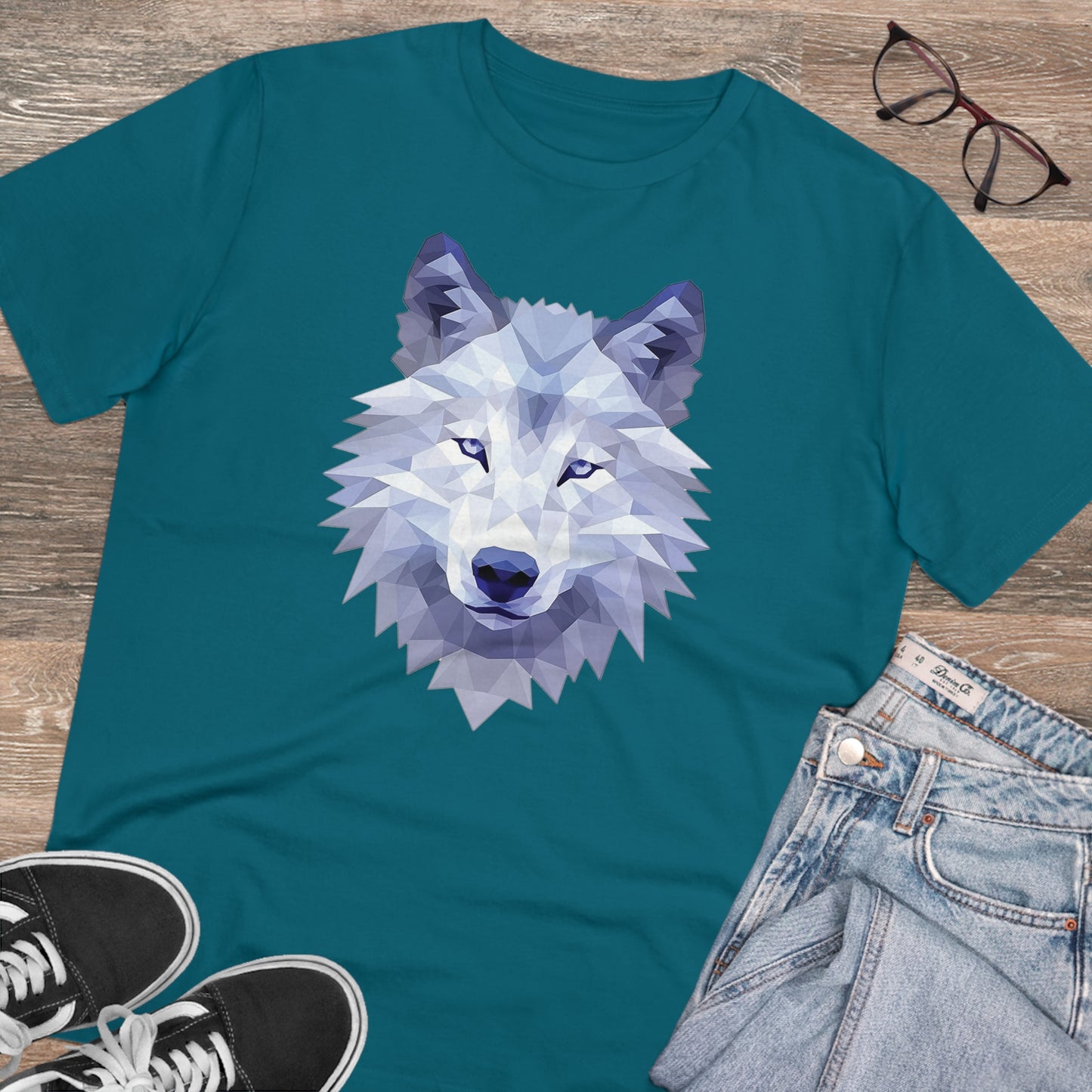Wolf Polygonal T-Shirt - Embrace Wild Harmony