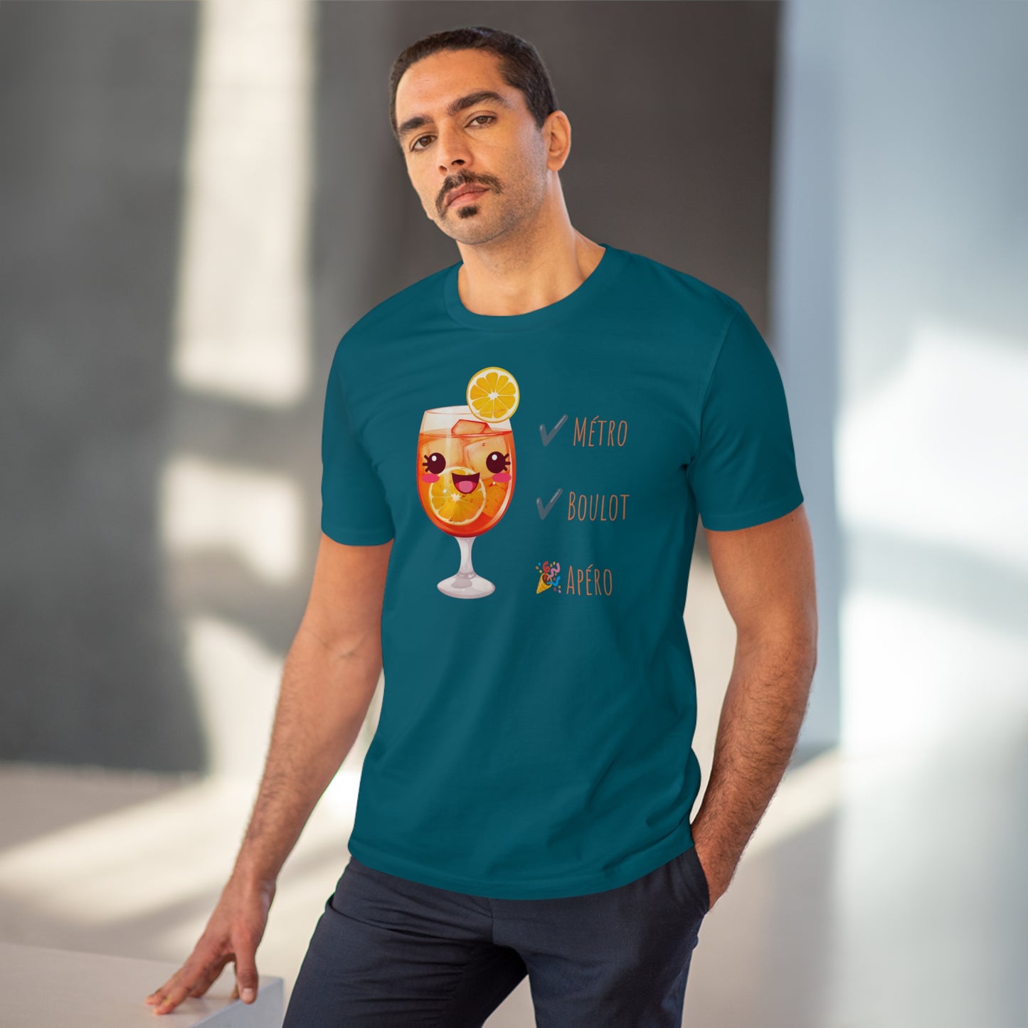 Cute Cocktail Glass T-shirt - Métro, Boulot, Apéro