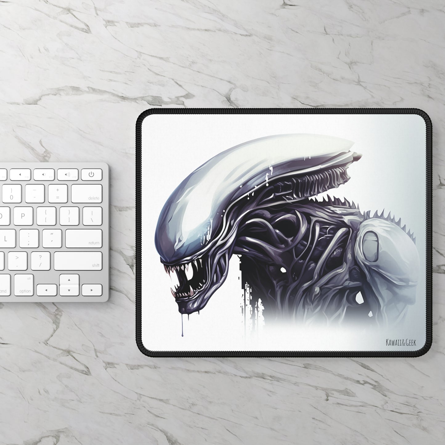 Alien Xenomorph Gaming Mouse Pad: Conquer the Gaming Realm
