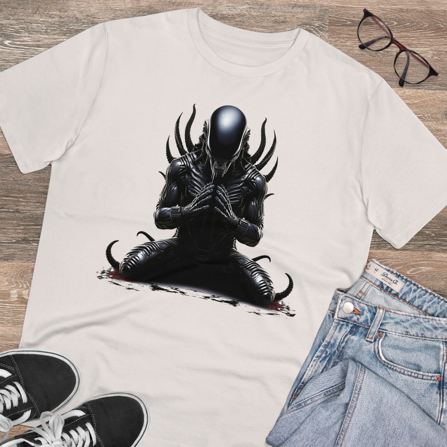 Eco-Friendly Zen Alien Xenomorph T-shirt - Embrace Galactic Serenity