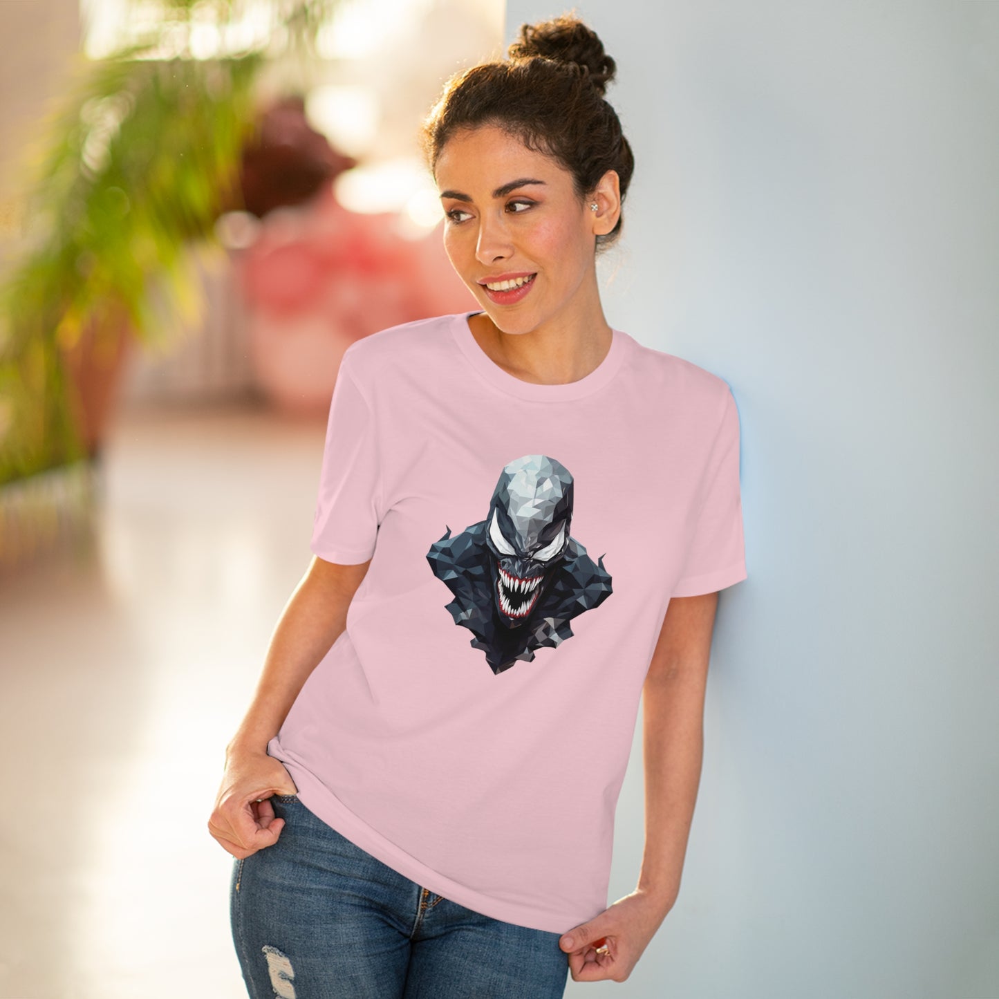Venom Polygonal T-Shirt - Unleash the Symbiote Power