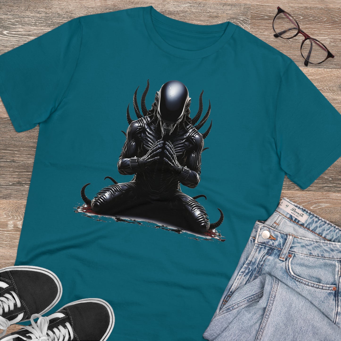 Eco-Friendly Zen Alien Xenomorph T-shirt - Embrace Galactic Serenity