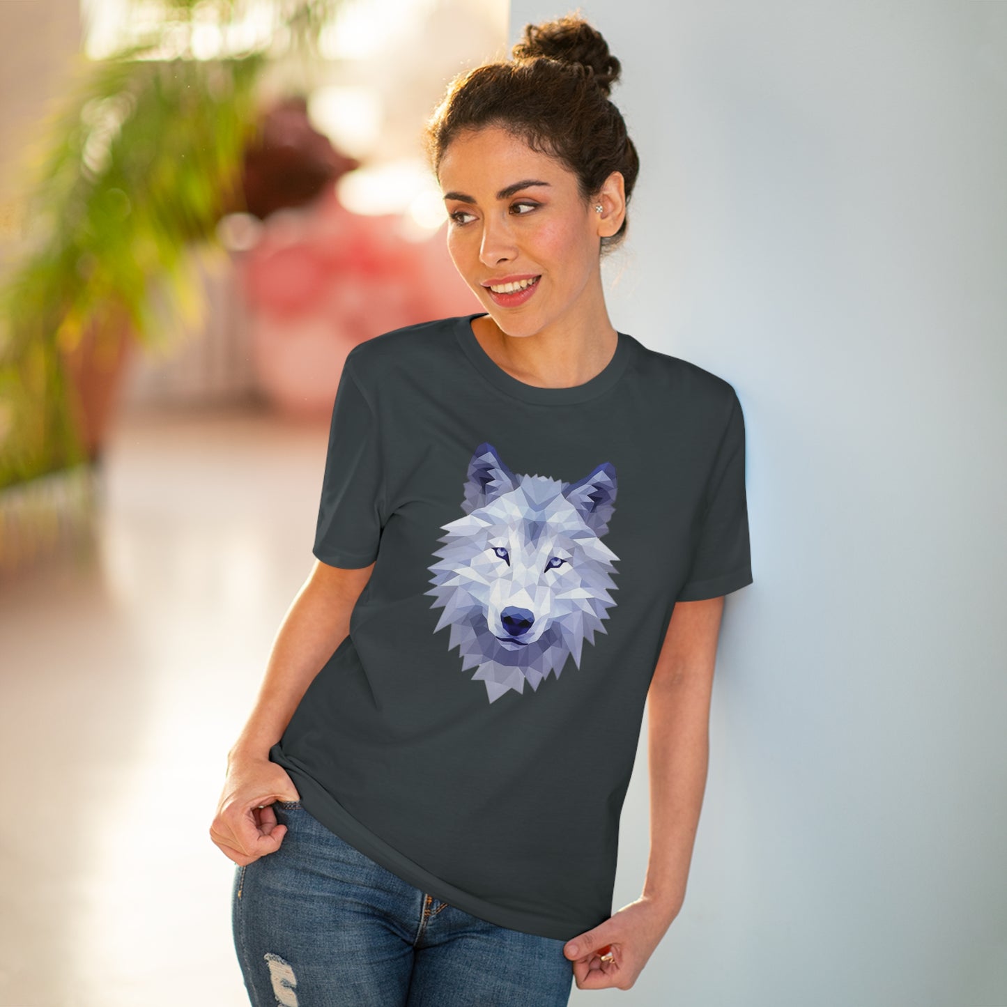 Wolf Polygonal T-Shirt - Embrace Wild Harmony