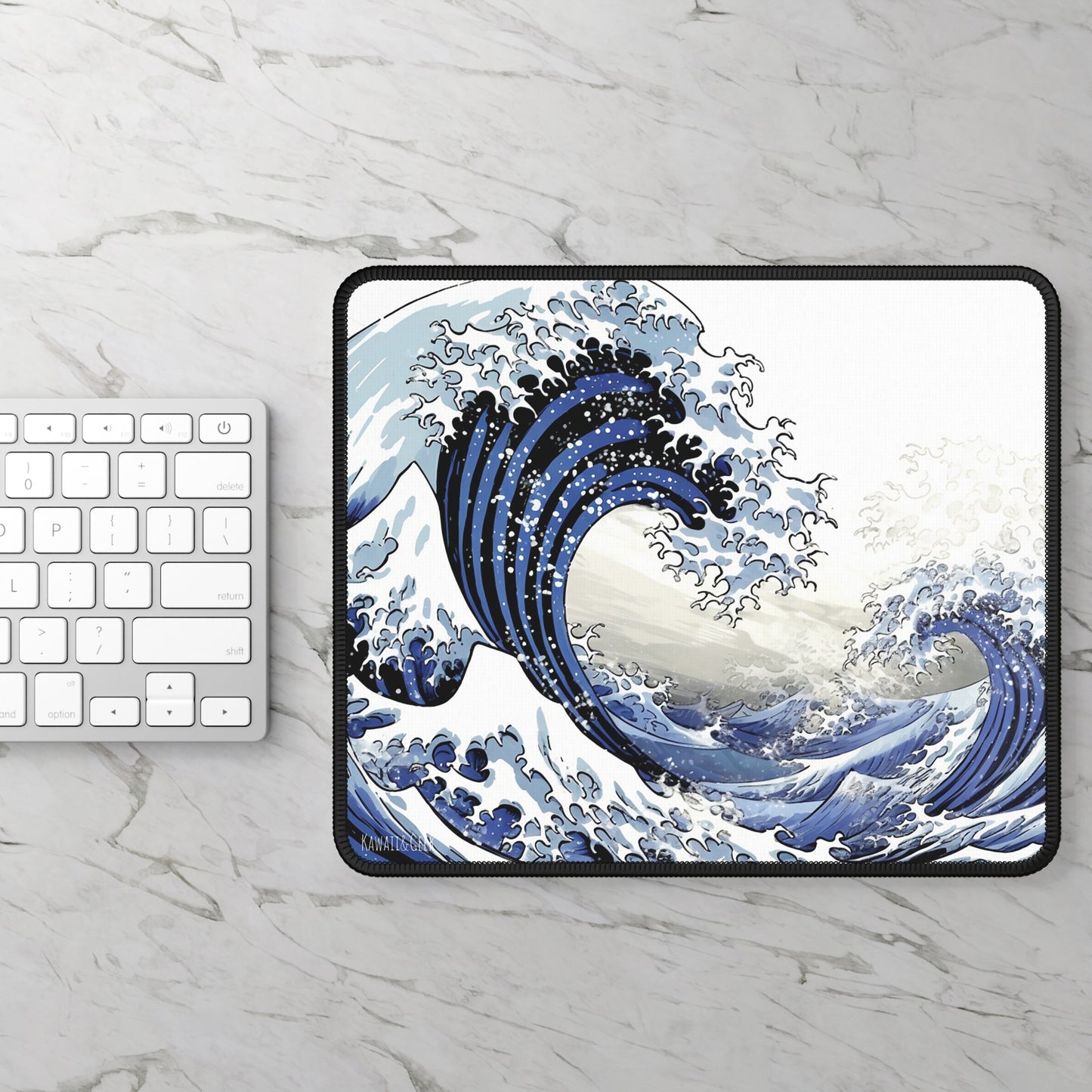 Hokusai waves Mouse Pad : Ride the Waves !