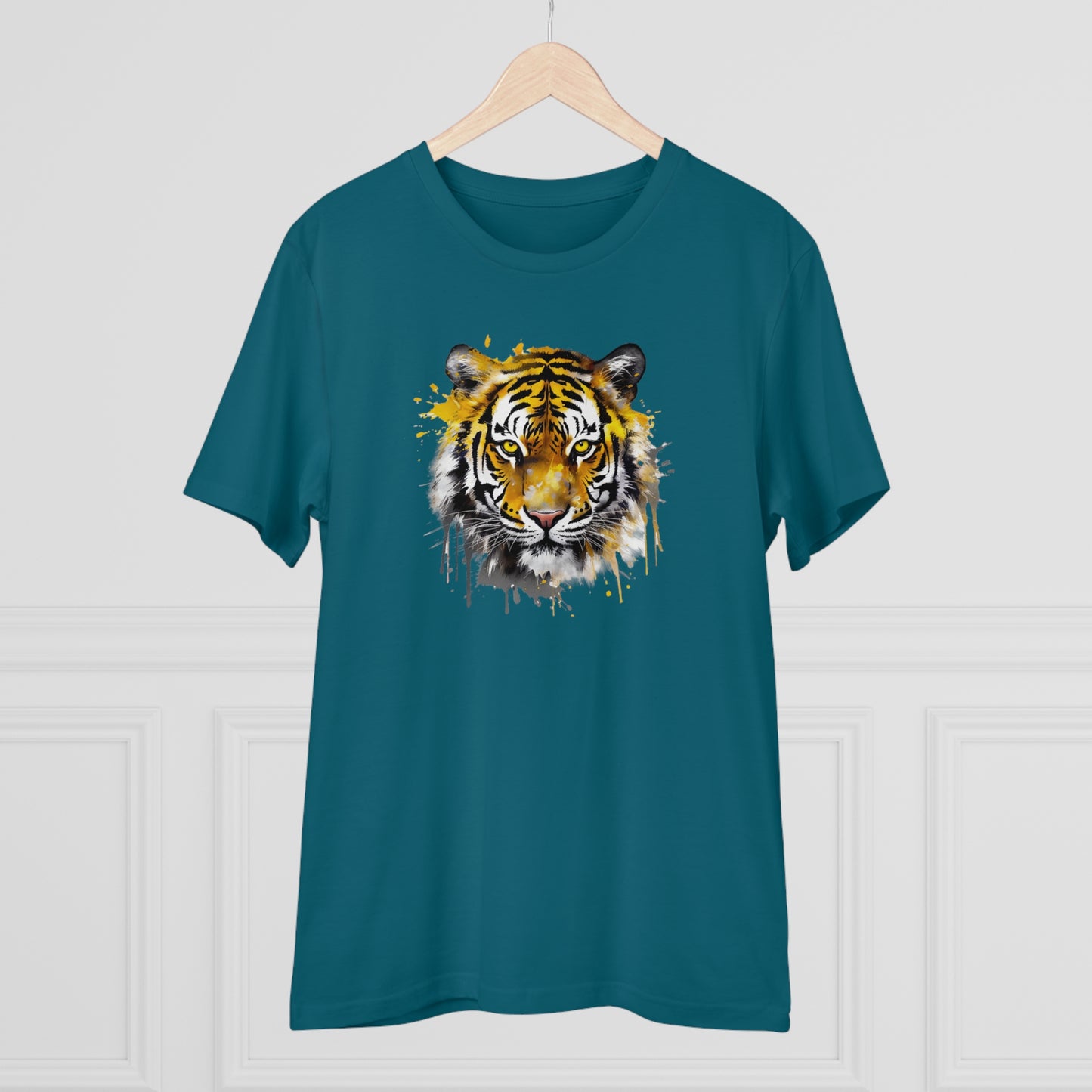 Tiger T-Shirt in Watercolor Style - Unisex and Eco-Friendly - Embrace the Wild and Sustainable Fashion