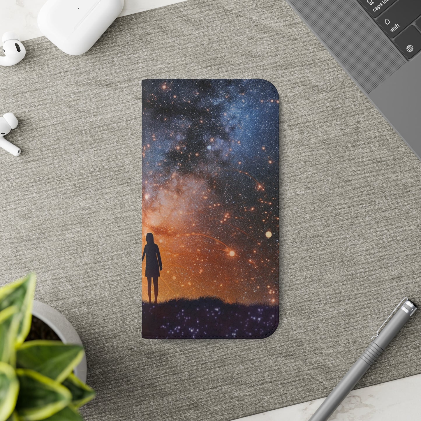 Starry Night Lovers Flip Phone Case - Embrace the Beauty of the Night Sky