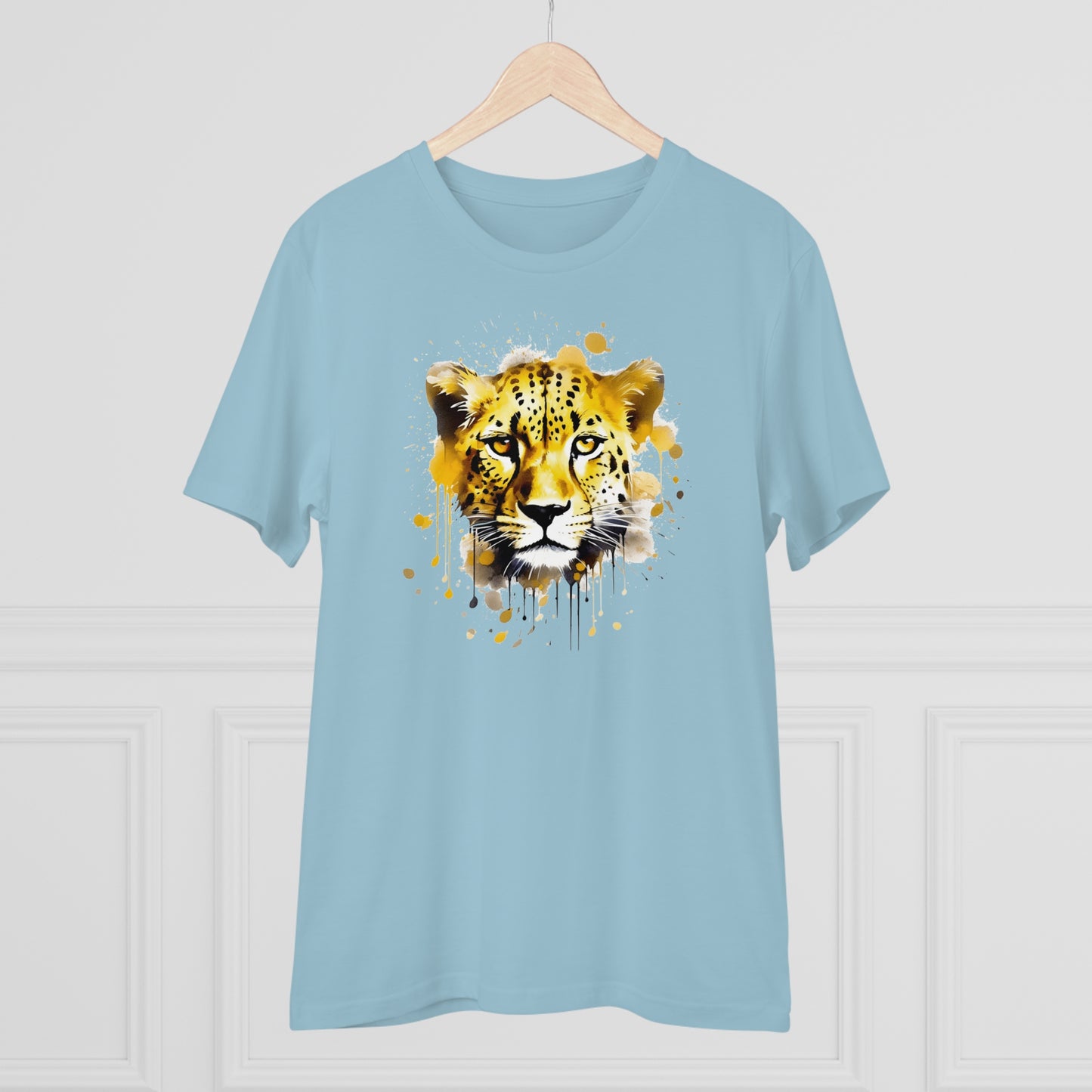 Cheetah T-Shirt in Watercolor Style - Unisex and Eco-Friendly - Embrace Wildlife with Style and Sustainability