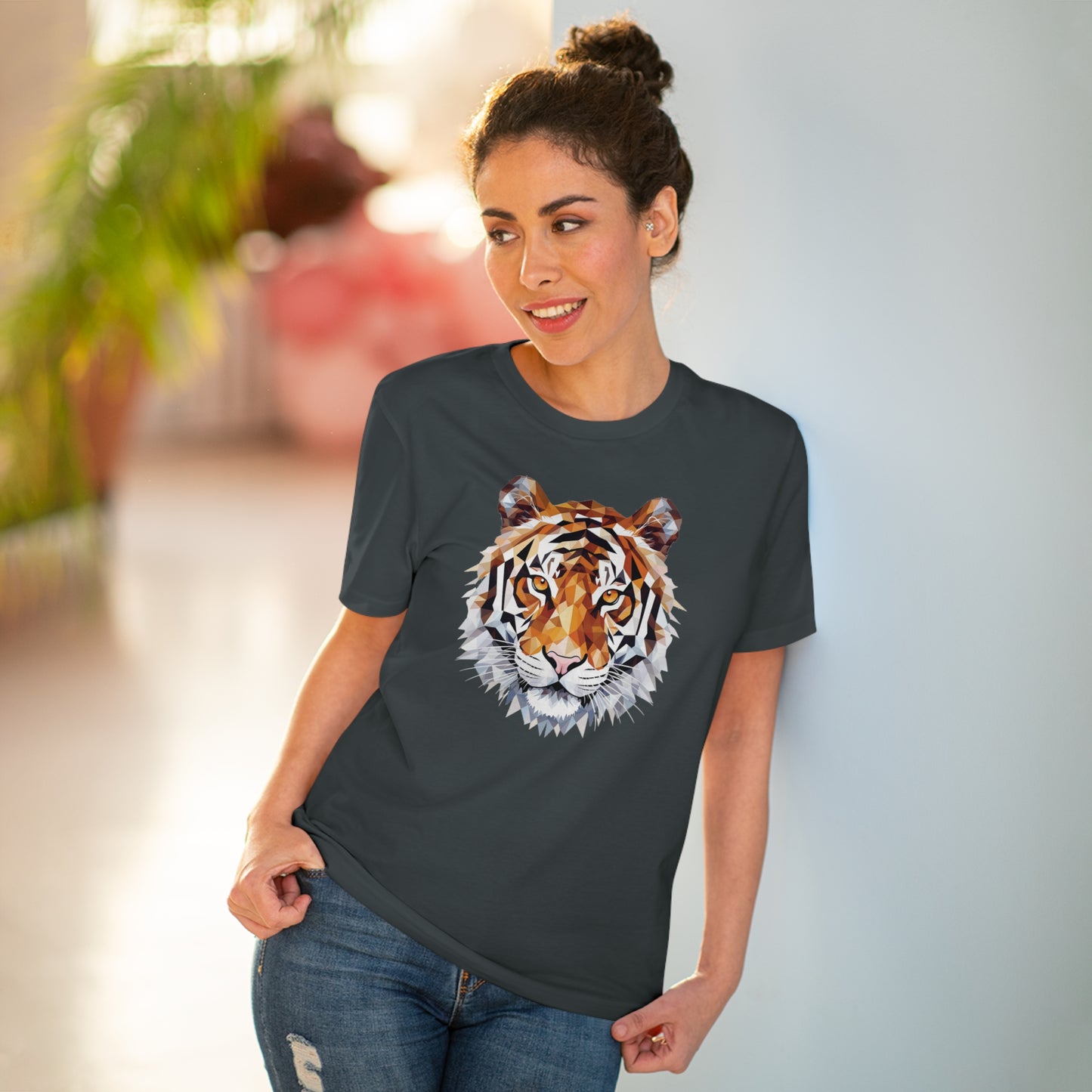 Tiger Polygonal T-Shirt - Embrace Fierce Elegance