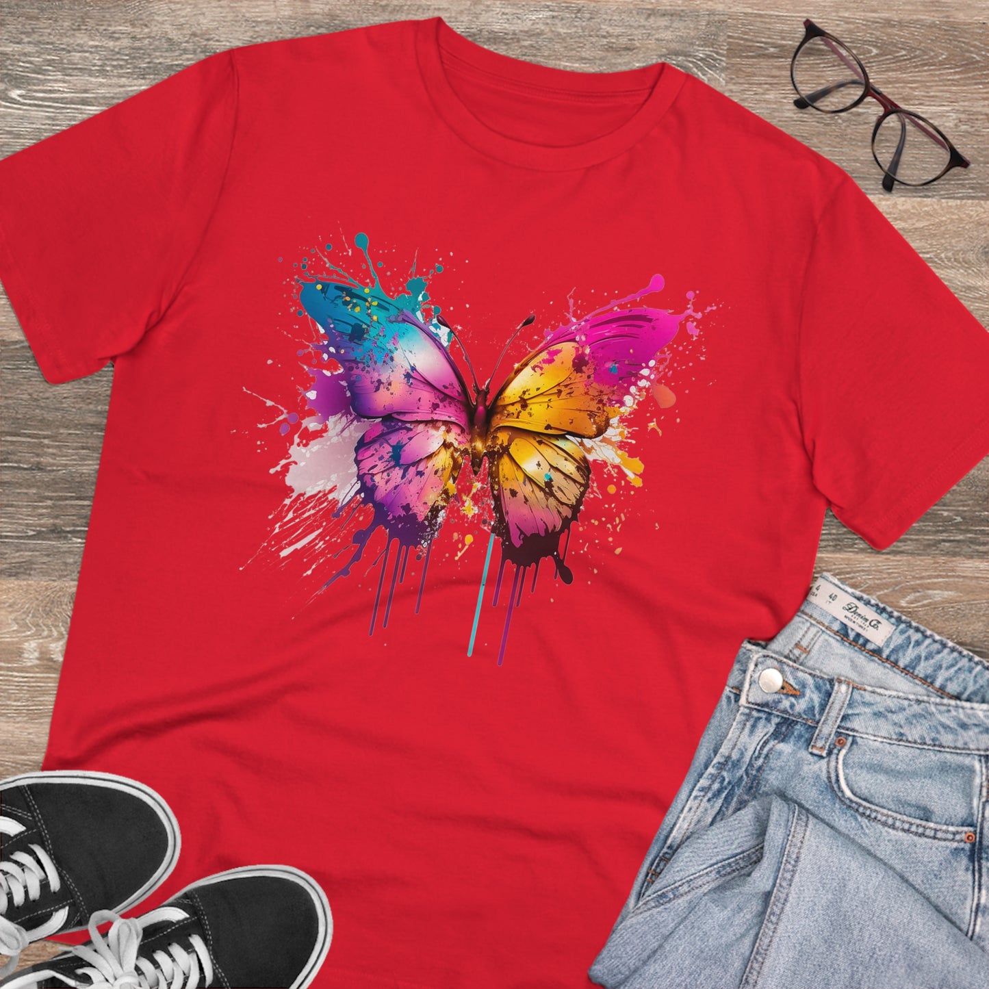 Butterfly in Pop-Art Style Organic Unisex T-Shirt - Add Some Colorful and Eco-Friendly Style to Your Wardrobe