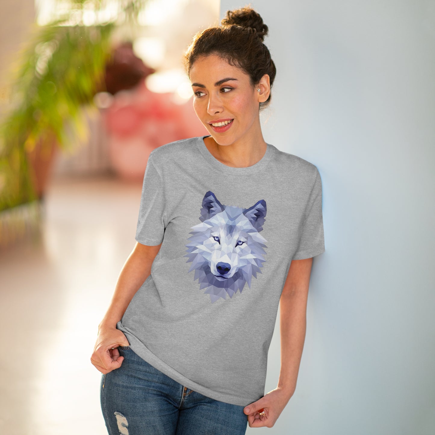 Wolf Polygonal T-Shirt - Embrace Wild Harmony