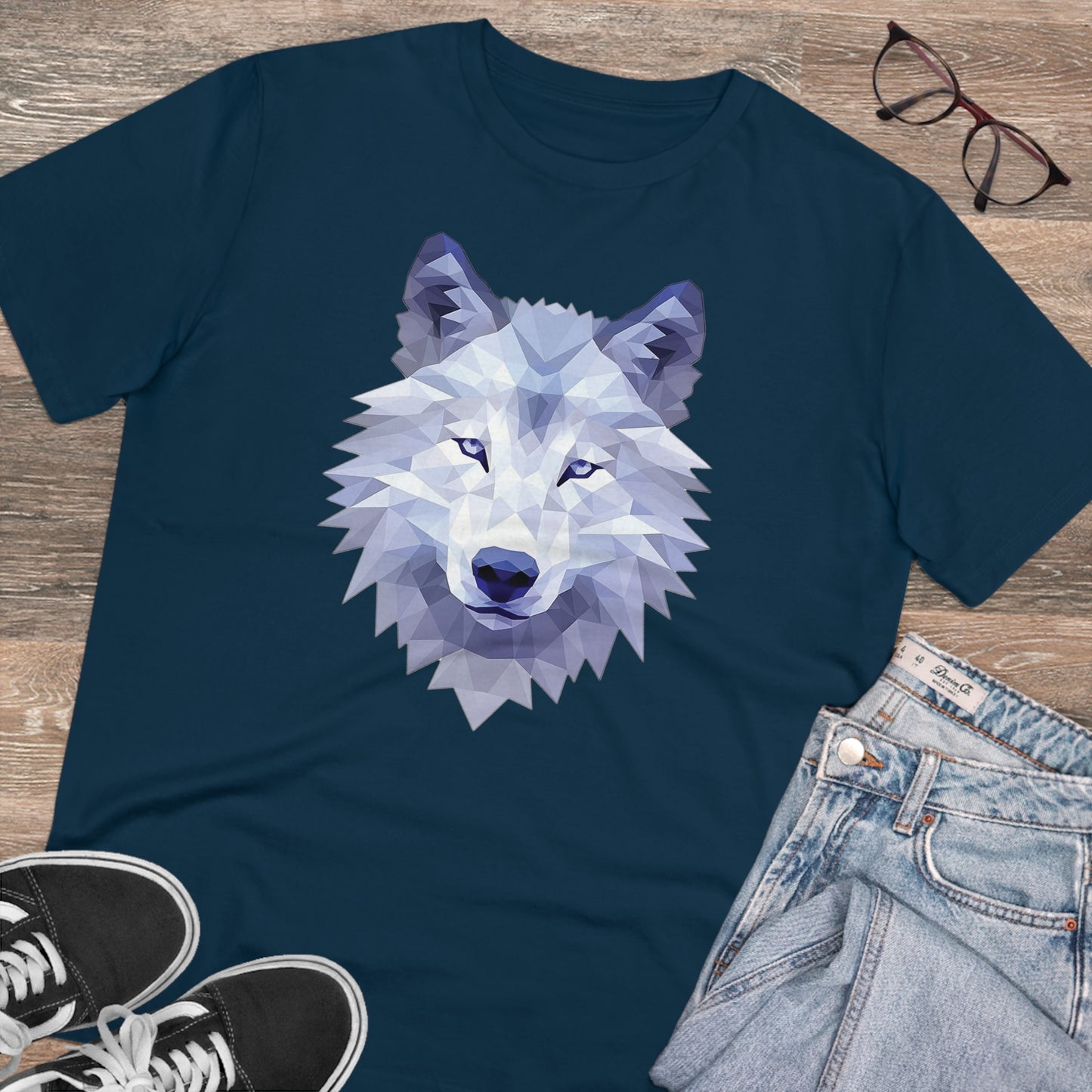 Wolf Polygonal T-Shirt - Embrace Wild Harmony