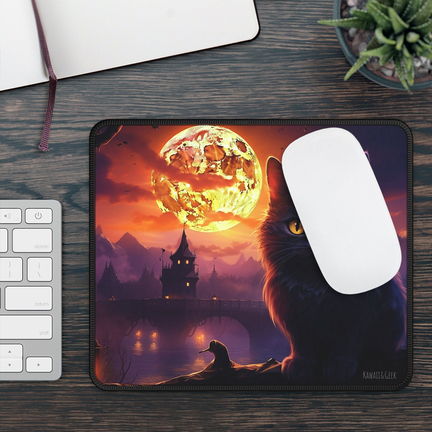 Mouse Pad: Spooky Halloween Cat Silhouetted Against Full Moon