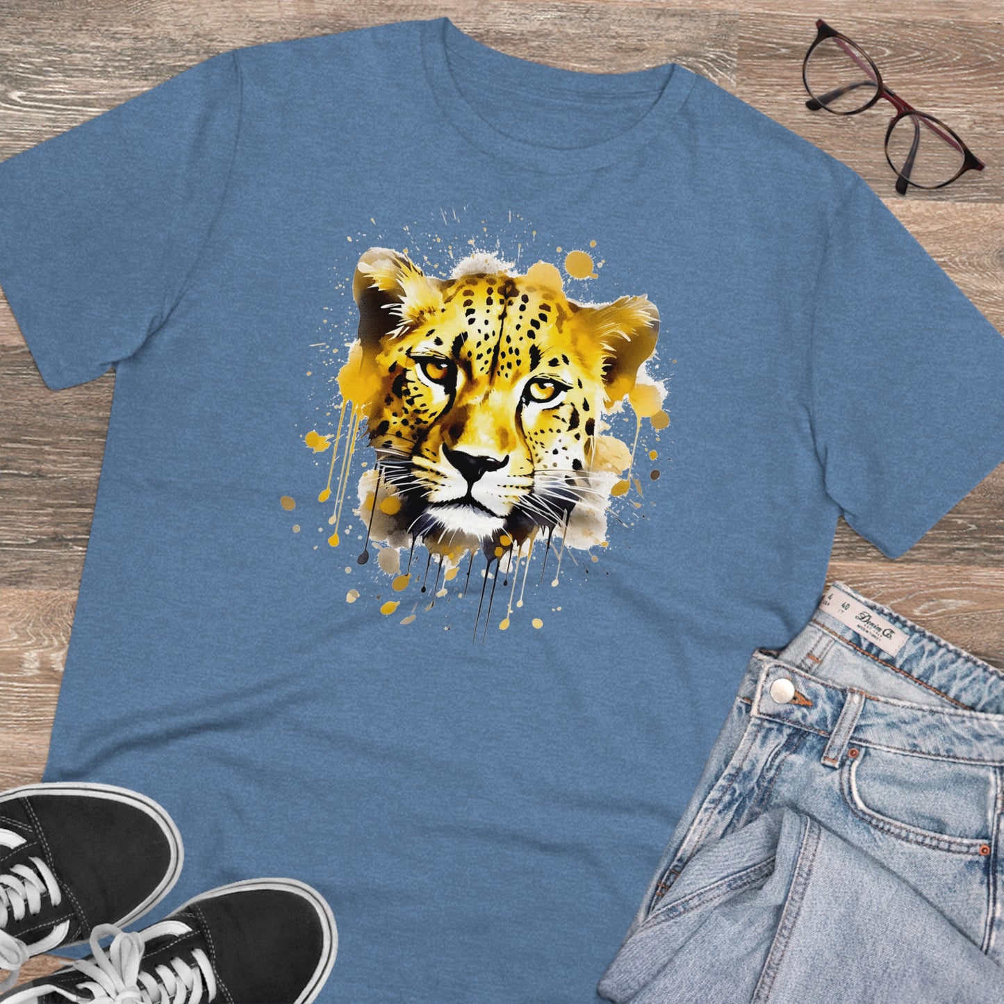 Cheetah T-Shirt in Watercolor Style - Unisex and Eco-Friendly - Embrace Wildlife with Style and Sustainability