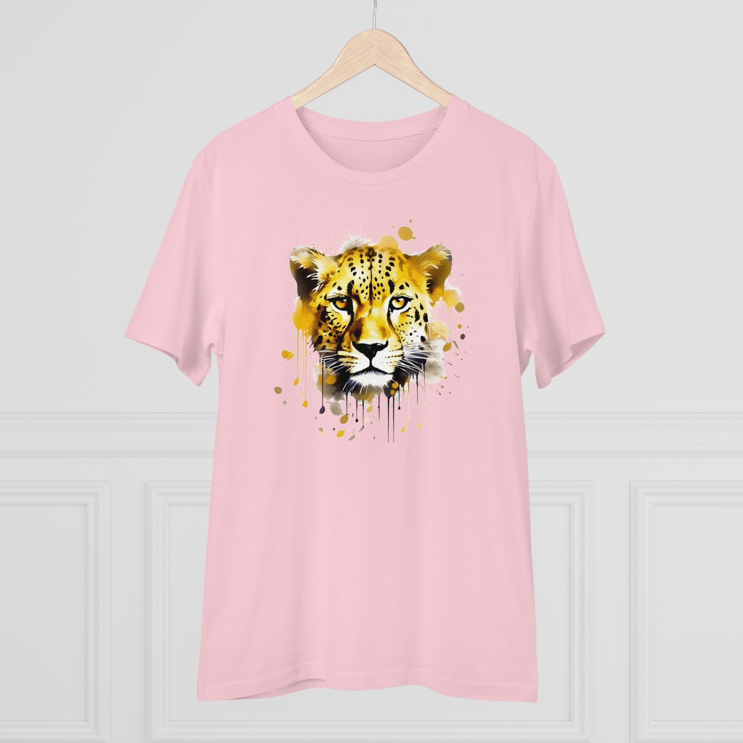 Cheetah T-Shirt in Watercolor Style - Unisex and Eco-Friendly - Embrace Wildlife with Style and Sustainability